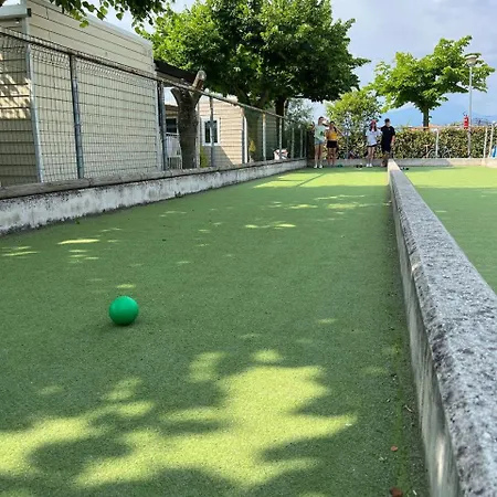 Camping Spiaggia D'oro لاتيزي