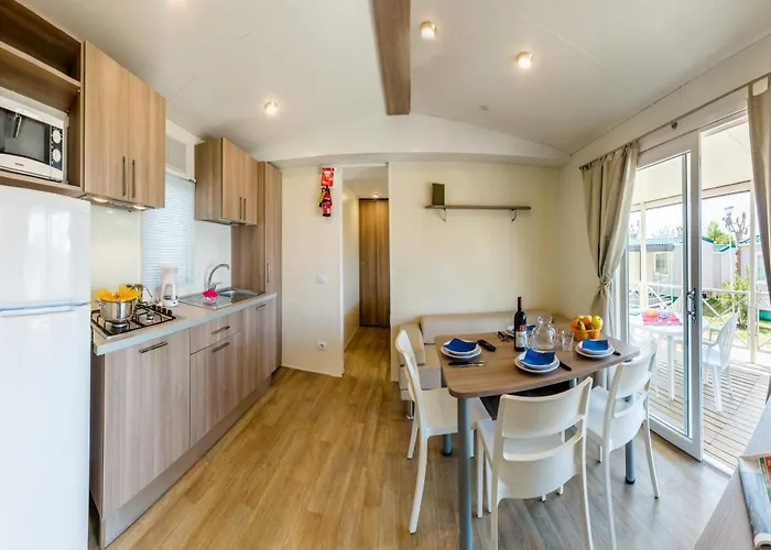 캠프장 Camping Spiaggia D'oro *