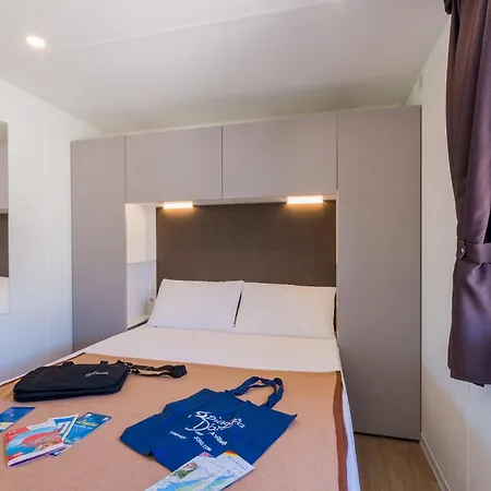 Kamp alanı Camping Spiaggia D'oro