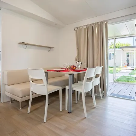 Kamp alanı Camping Spiaggia D'oro